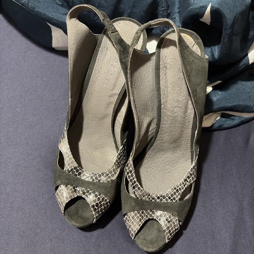Ladies jigsaw grey court - jigsaw,