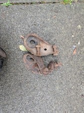 Pair Classic Vw Beetle Rear Anti roll Sway Z Bar Axle Mounting Brackets 