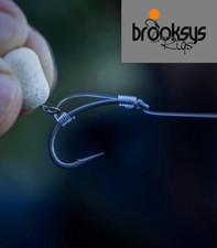 ? 10x Brooksys D-Rigs Fluorocarbon IQ2 – Ready-Tied Carp Rigs (Korda Style)