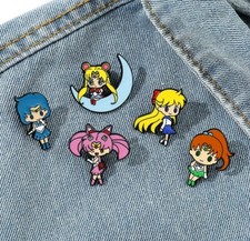 Sailor Moon Crystal Pin Badge