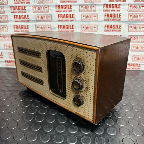 Vintage pilot caprice - vintage, radio