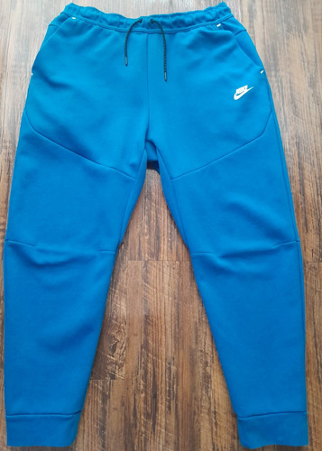 Nike men tech - joggers,