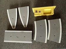 Hornby platform sections R460