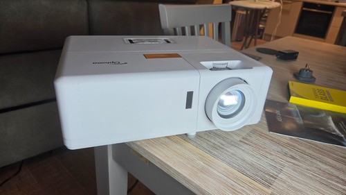 Optoma uhz50 dlp laser - dlp,