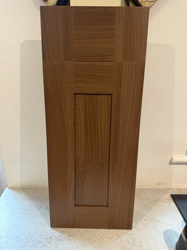 Dark walnut effect - walnut, kitchen