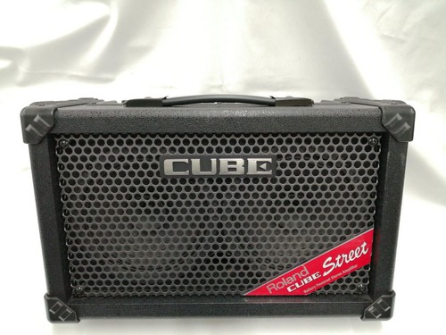 Roland guitar amplifier - guitar, cube