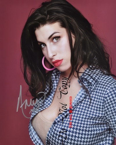 Amy winehouse framed - amy,