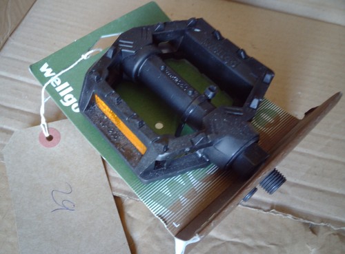 Wellgo resin platform pedals - wellgo,