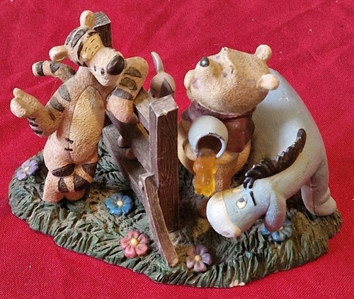 Simply pooh figurine tigger - pooh,