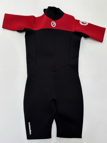 Two bare feet shorty junior - bare,
