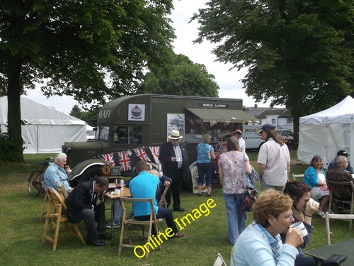 Photo 12x8 naafi mobile - photo,