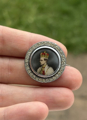 Vintage royal coronation - vintage,