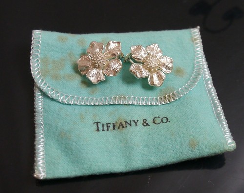 Authentic tiffany flower - authentic,