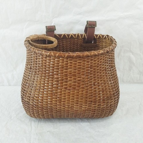 Bike basket with - coffee, cup