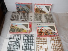 ESCI ERTL 4 BOXS 1.72 WW11