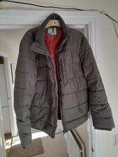 Tu Men's puffer style jacket