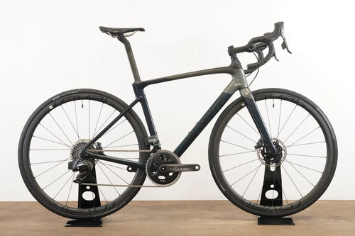 2020 54cm specialized roubaix - 54cm,