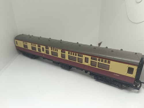Hornby mk1 corridor - hornby, composite