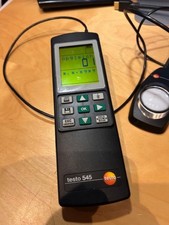 Testo 545 lux meter measures 0-100000 lux 0560 0545