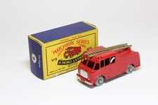 Matchbox Lesney MB 9 Merryweather Fire Engine - GPW