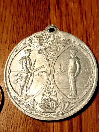 Ww1 peace medallion - ww1,