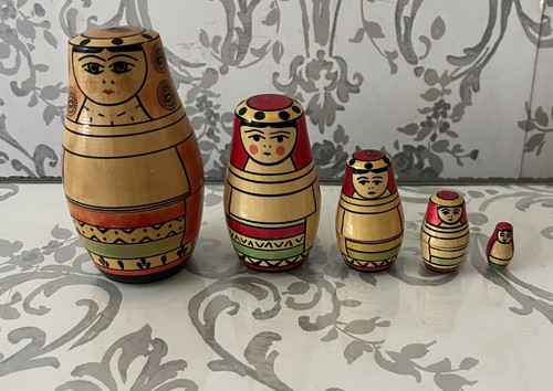 Red vintage russian - red,