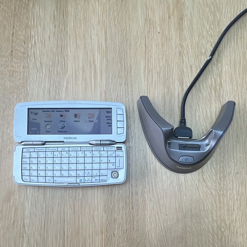 Nokia 9300 silver 128mb gsm - 9300,