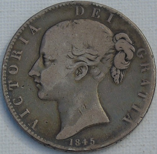 1845 queen victoria bun young - 1845,