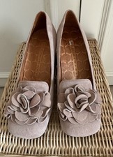Chie Mihara Dusty Pink Suede Court Shoes, Size UK 4, EUR 37, New