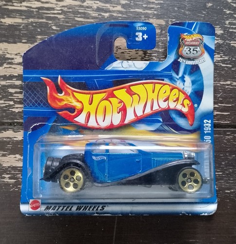 Hotwheels mint card - hotwheels,