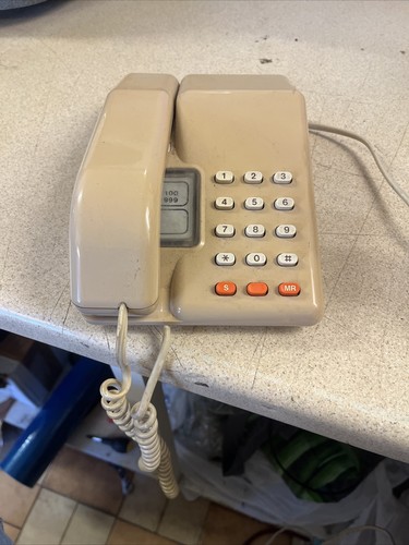 Viscount vintage telephone - bt,