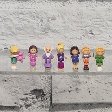 Polly Pocket Figure Bundle