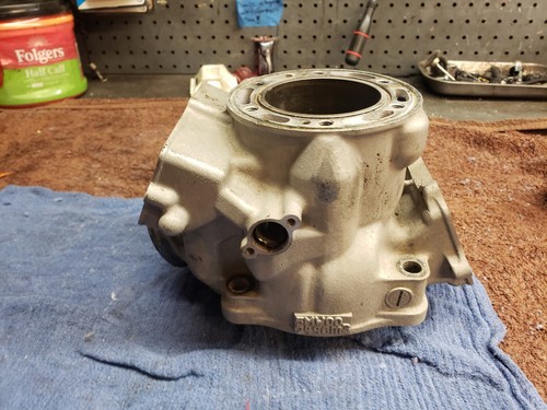 Cylinder jug yz250 2001 2002 - yz250,