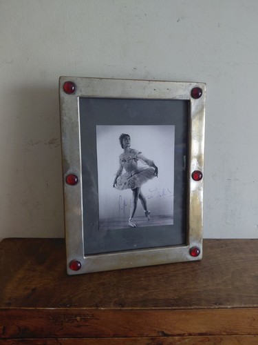 Margot fonteyn hand signed - fonteyn,