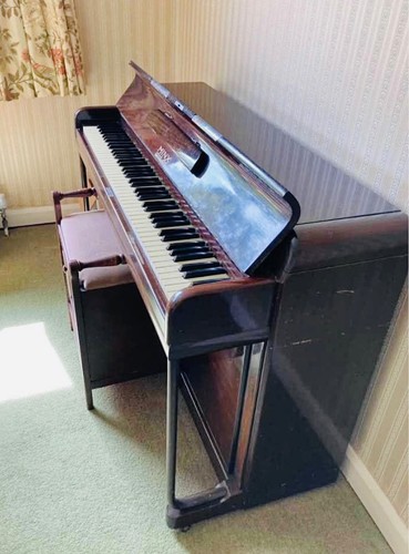 Mini piano good condition - mini, full