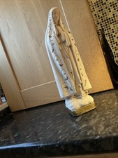 Vintage Plaster Madonna Figure In White And Gold Maker Unknown Gd Condition