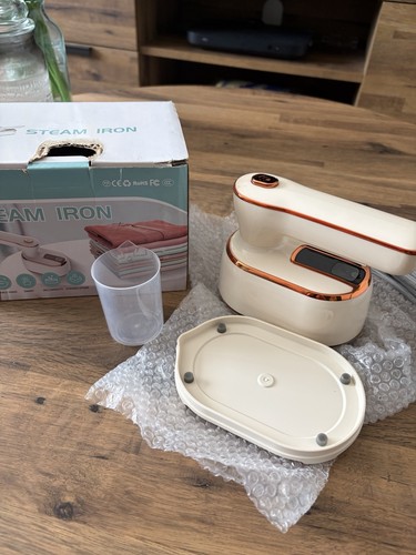 Portable steam iron foldable - portable,