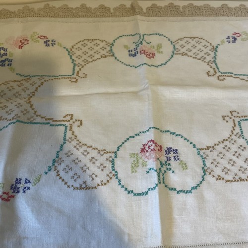 Vtg retro tray cloth - , mat