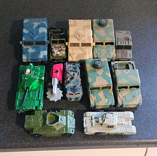 Lot plastic and metal - lot,