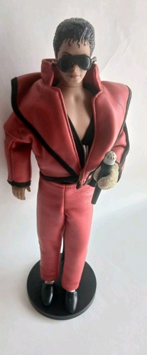Michael jackson thriller - thriller, doll