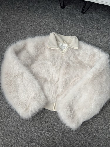 Cream faux fur - , fluffy