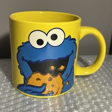 Sesame Street NOM Cookie Monster Large Mug Yellow 2016 Beams International H10cm