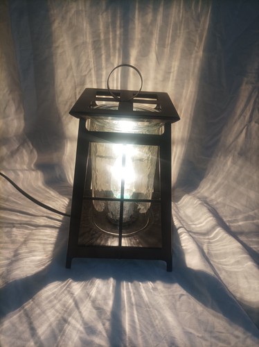 Shining light scentsy warmer - light,