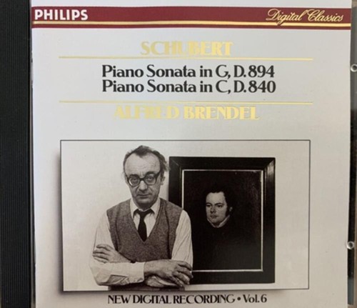 Schubert piano sonatas 18 - schubert:,