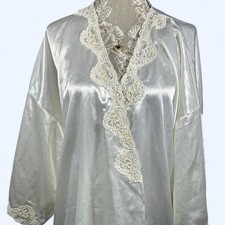 Old Money Victoria Secret Gold