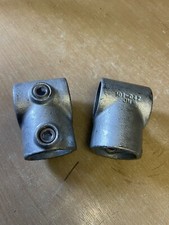 Galvanised 101-C42 42mm Handrail Short Tee X 2
