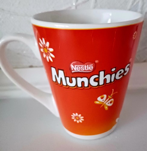 Nestle munchies coffee mug