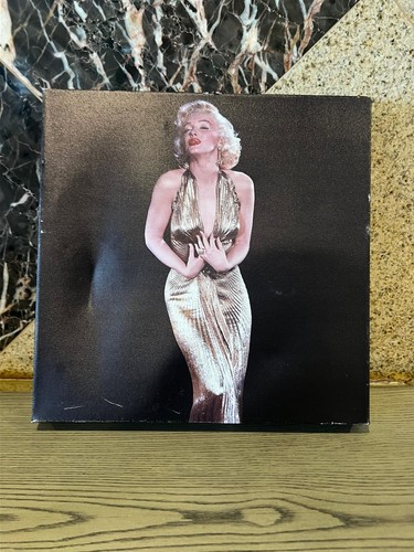 Marilyn monroe gold dress - gold,