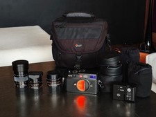 Leica M9 Black + Summilux 35mm