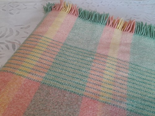Antique vintage welsh wool - antique,